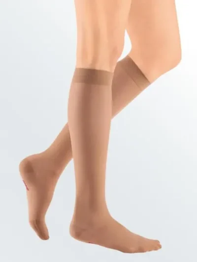 Medias MJ-1 a la rodilla